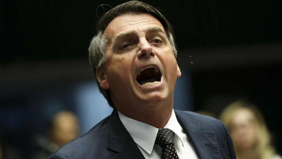 'No que depender de mim nunca teremos lockdown', diz Bolsonaro